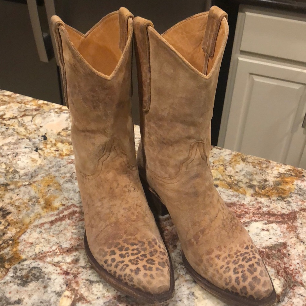 Old Gringo Leopard print Boots